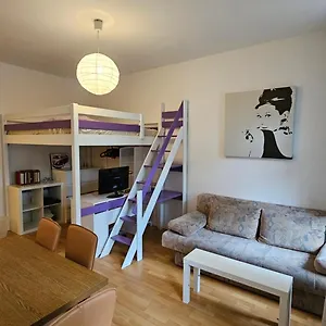 Apartment Calling-oase In Lage, Berlin